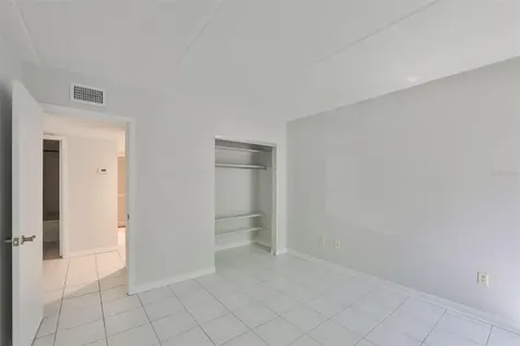 3325 Bayshore Boulevard Tampa FL 33629