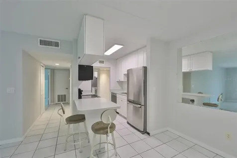 3325 Bayshore Boulevard Tampa FL 33629