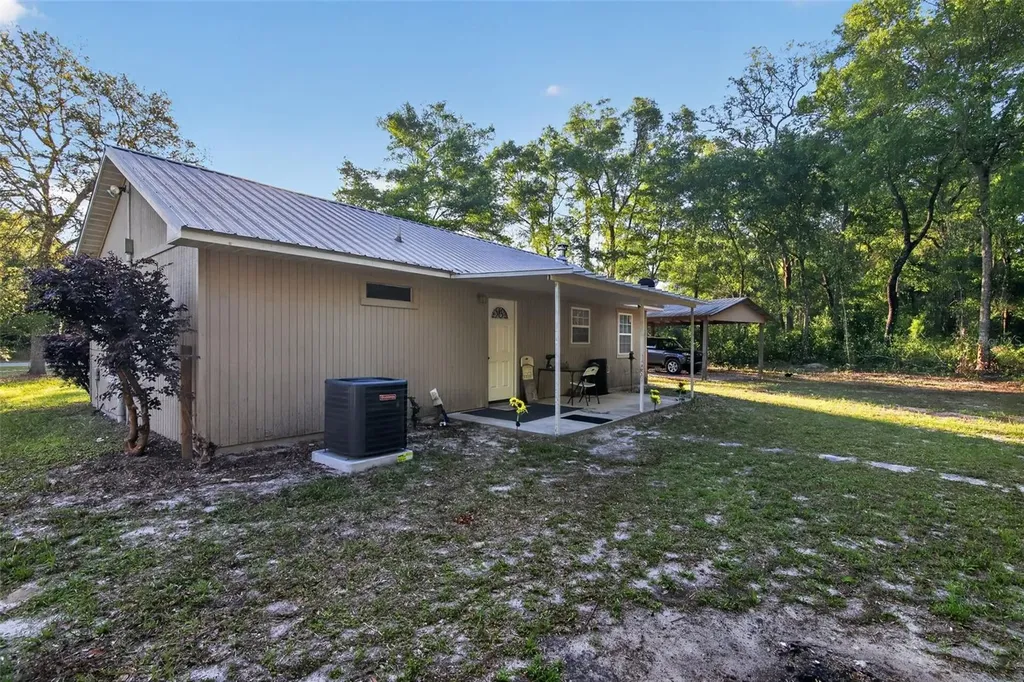 7390 NW 142nd Street Trenton FL 32693