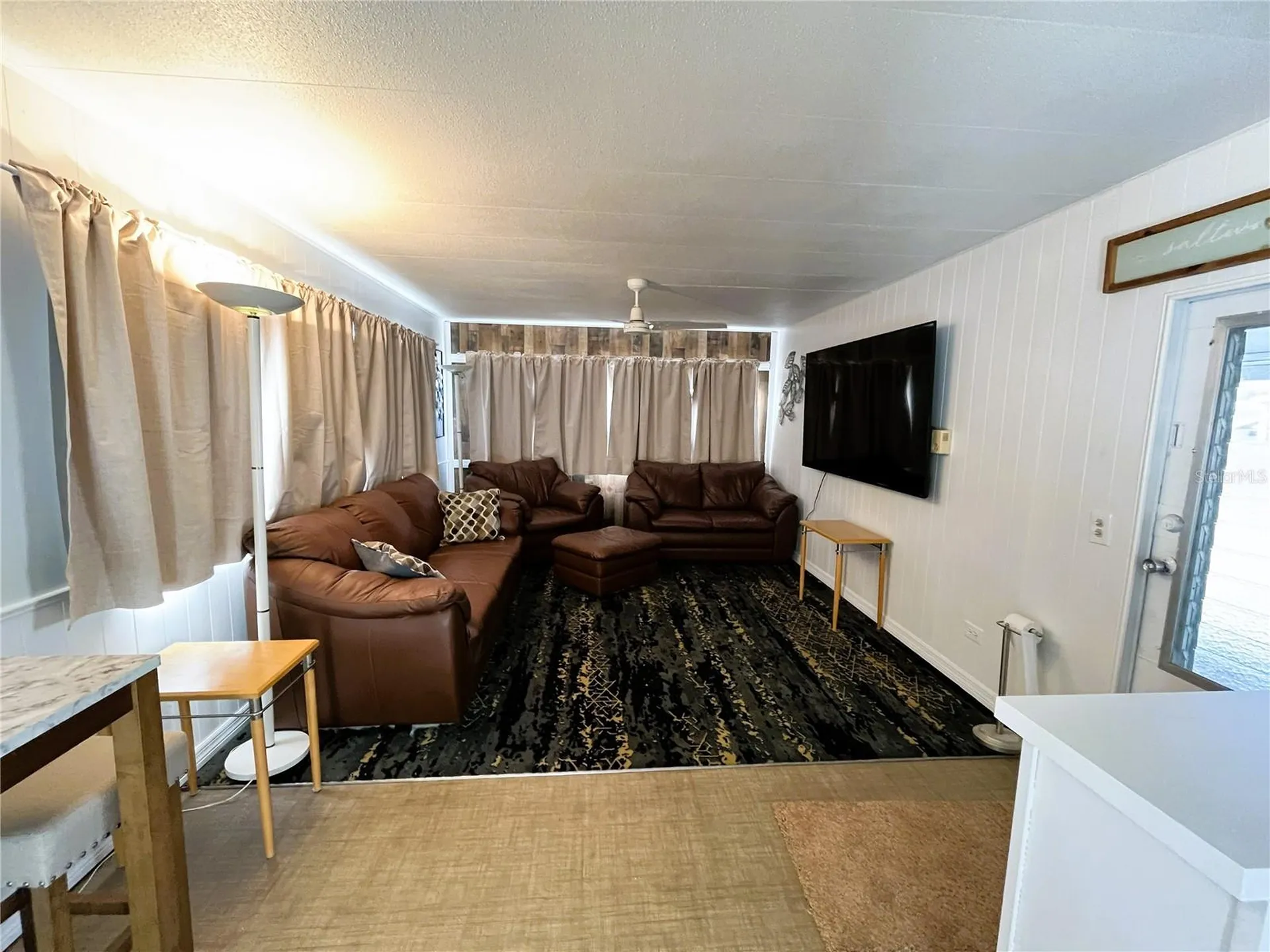 2113 Illinois Avenue Bradenton FL 34207
