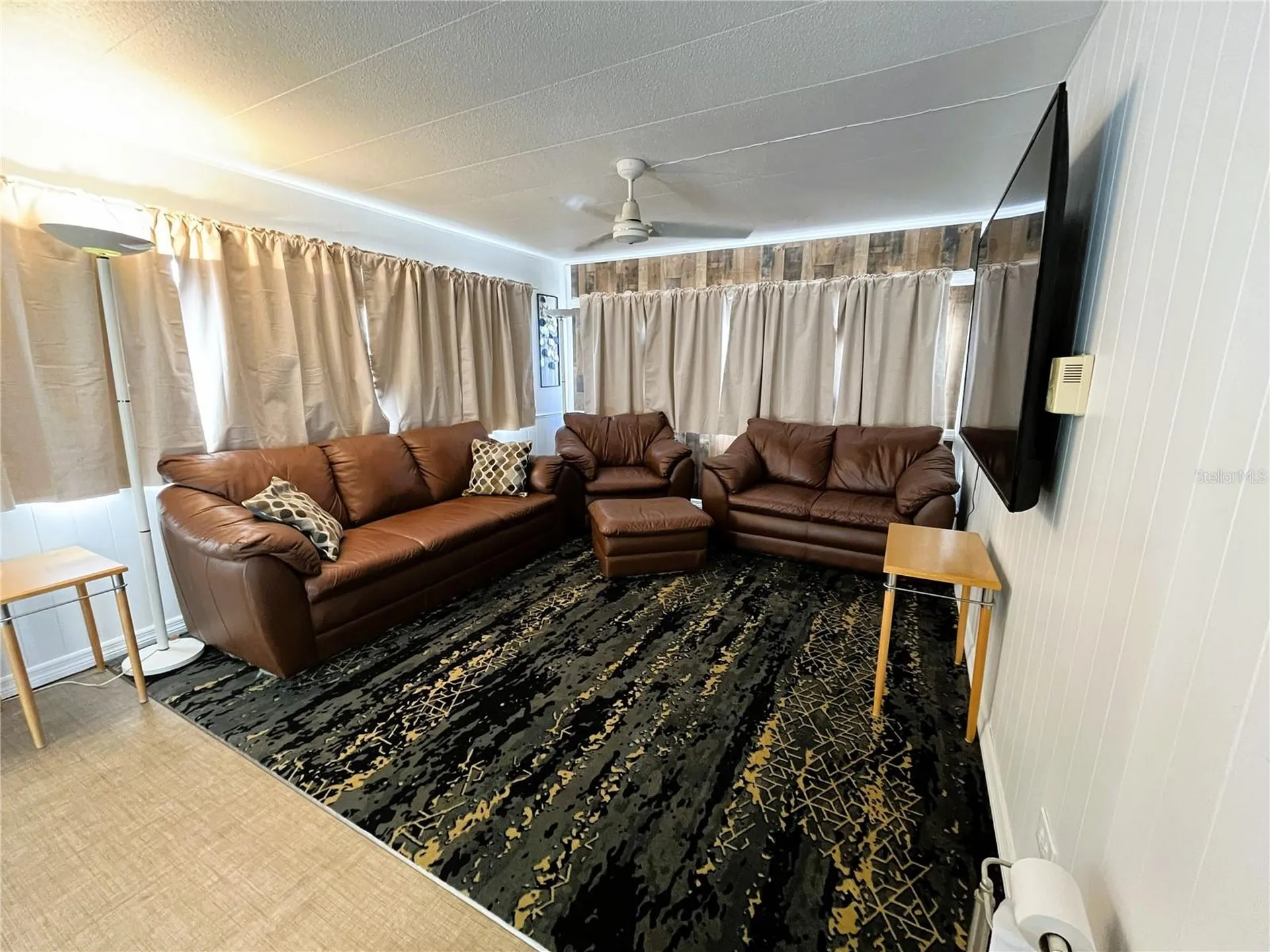 2113 Illinois Avenue Bradenton FL 34207