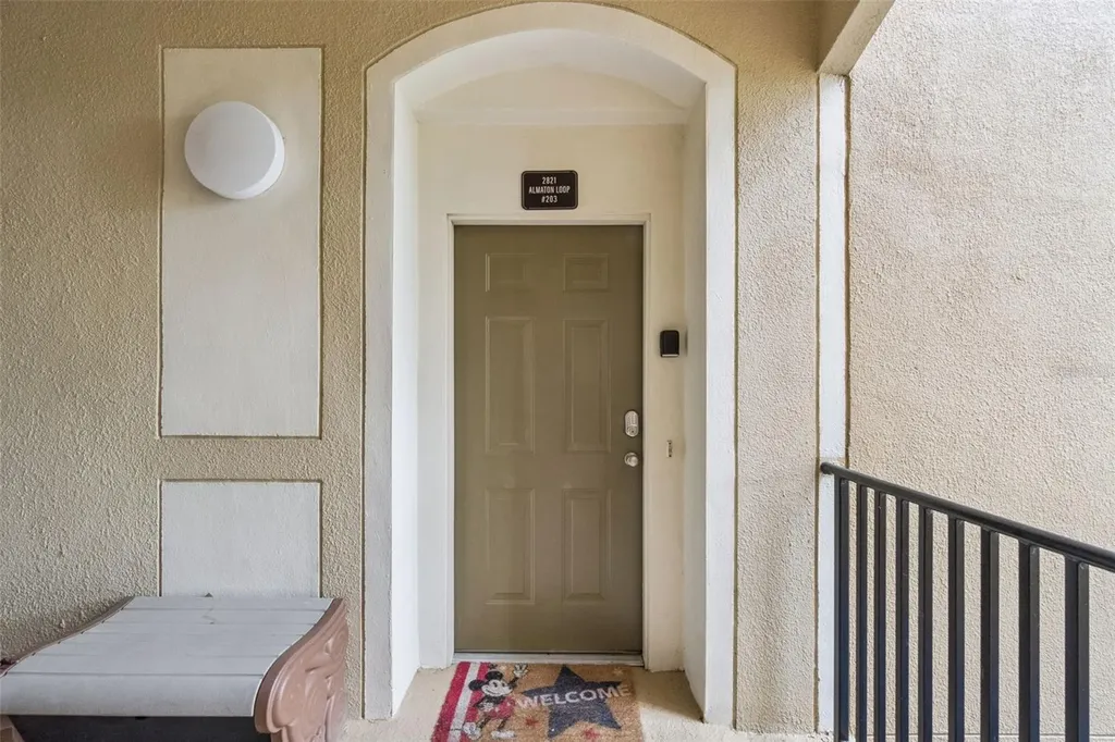 2821 Almaton Loop Kissimmee FL 34747