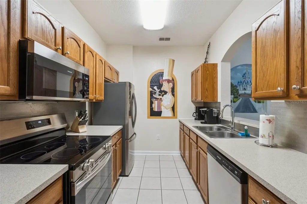 2821 Almaton Loop Kissimmee FL 34747