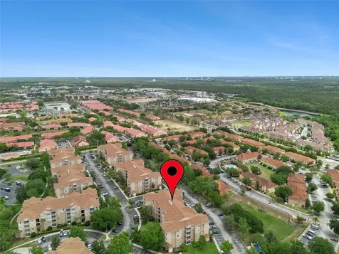 2821 Almaton Loop Kissimmee FL 34747