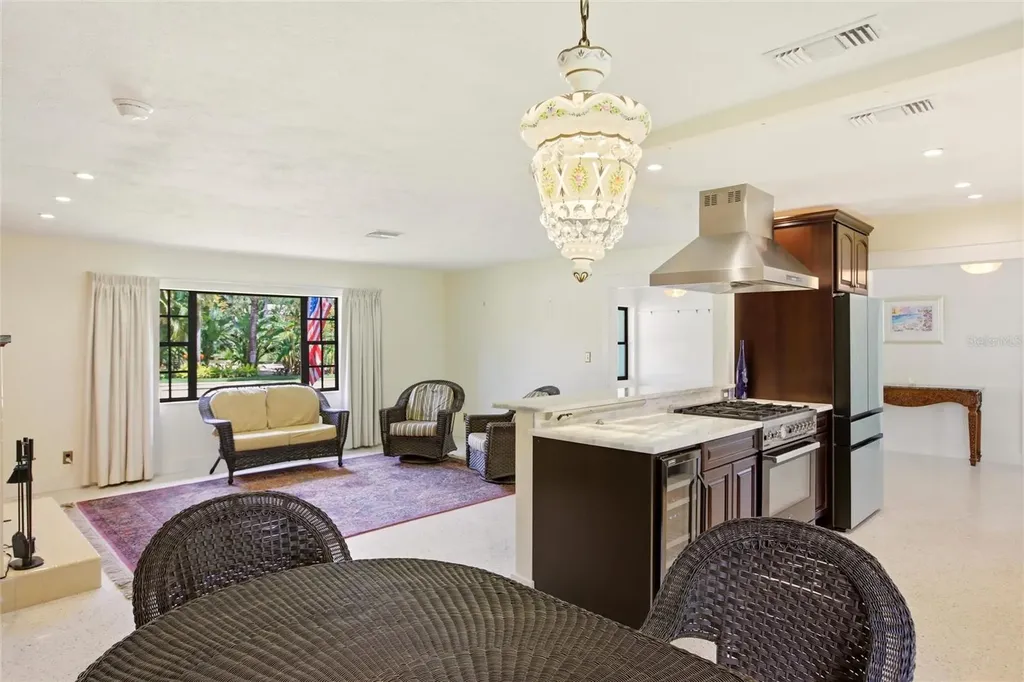 2706 Rhode Island Avenue Fort Myers FL 33916