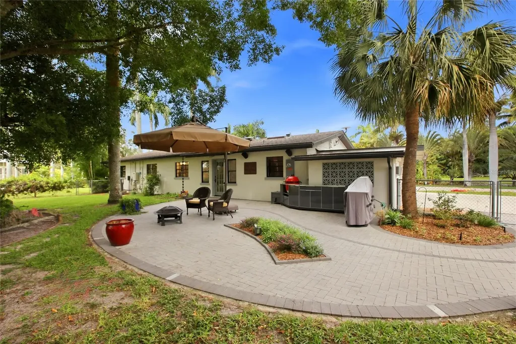 2706 Rhode Island Avenue Fort Myers FL 33916
