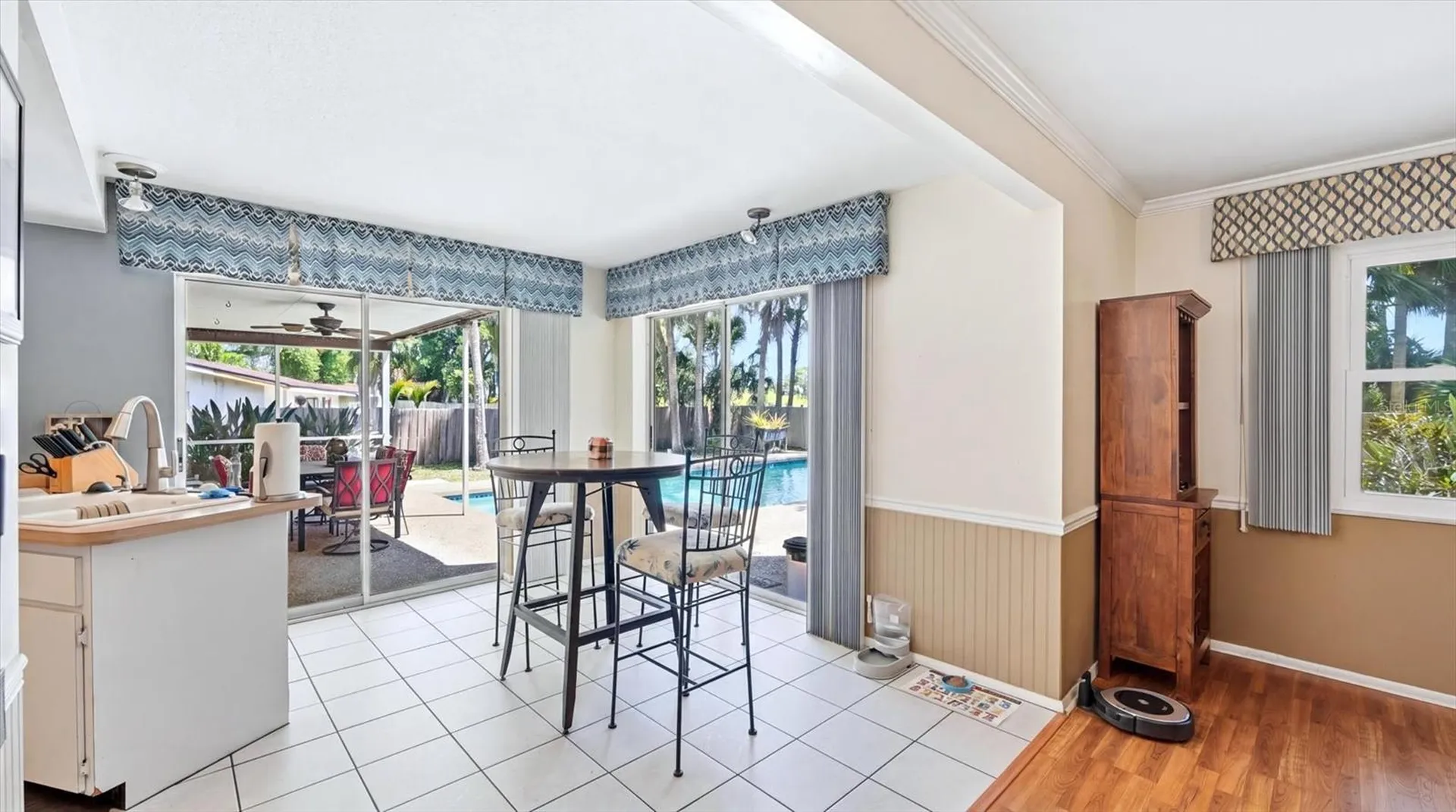 1929 Par Place Sarasota FL 34240