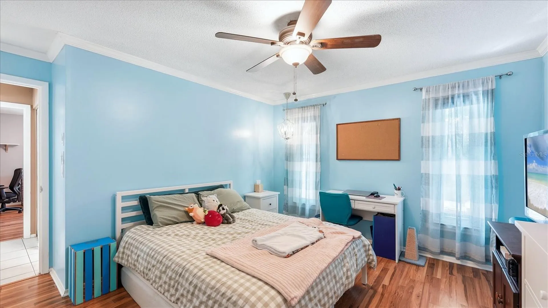 1929 Par Place Sarasota FL 34240