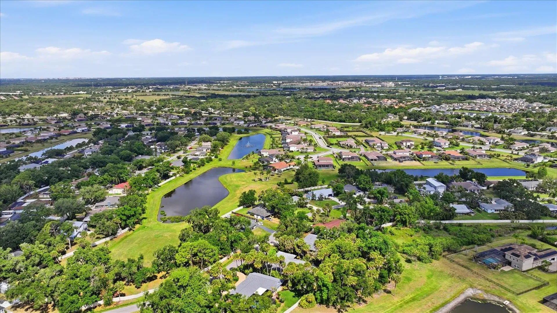 1929 Par Place Sarasota FL 34240
