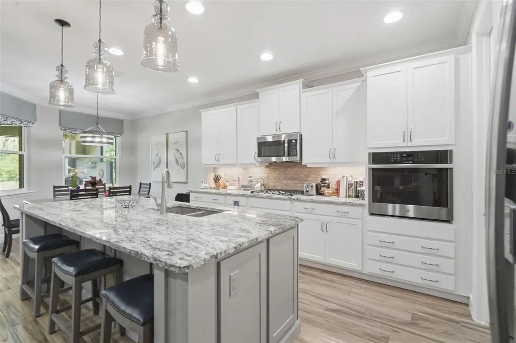 103 Old Moss Circle Deland FL 32724