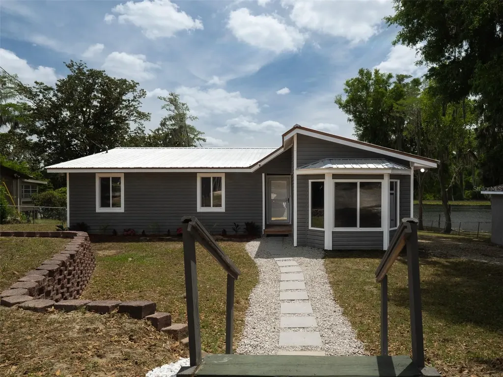 8491 Lilly Lake Road Melrose FL 32666