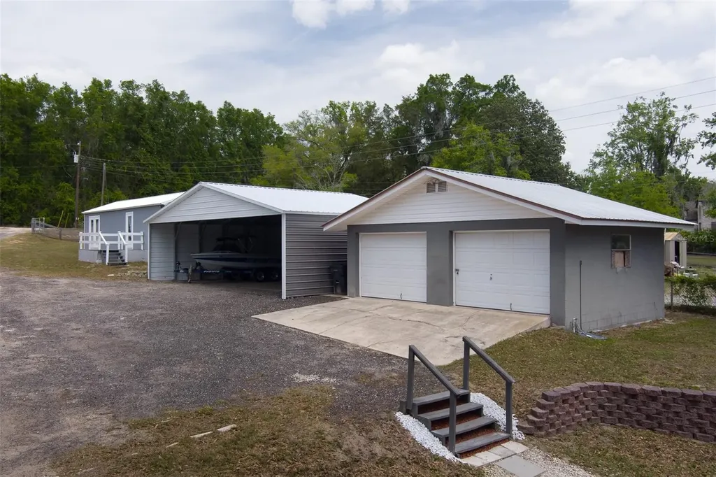 8491 Lilly Lake Road Melrose FL 32666