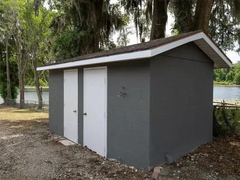 8491 Lilly Lake Road Melrose FL 32666