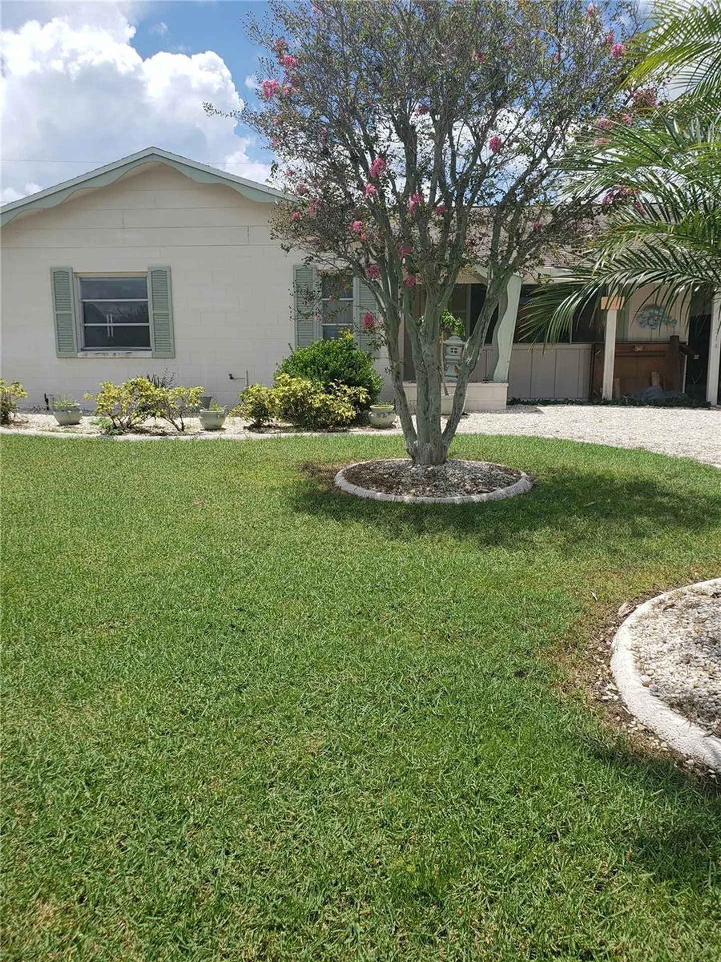 714 Indian Wells Avenue Sun City Center FL 33573