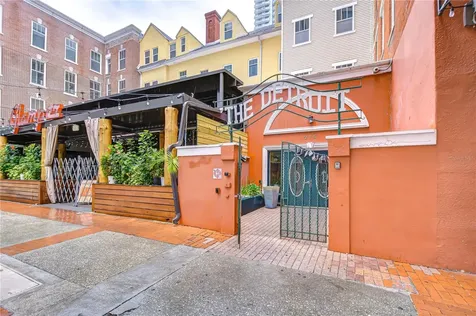 215 Central Avenue St Petersburg FL 33701