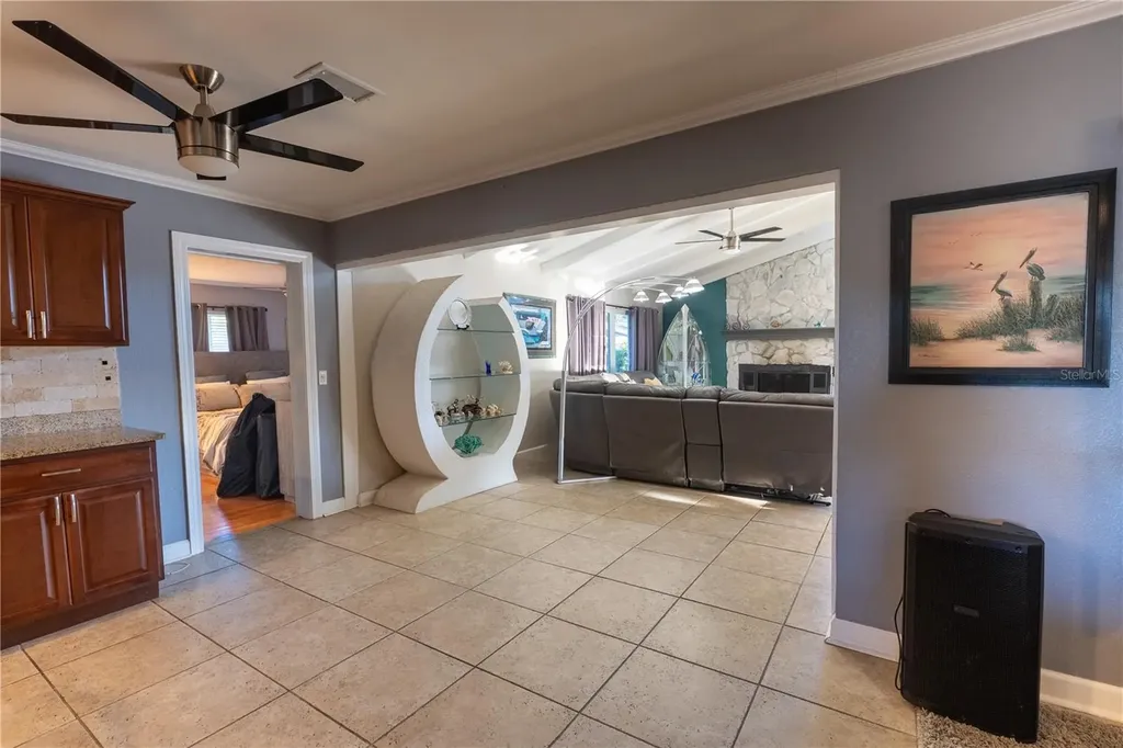 33 Southwind Drive Belleair Bluffs FL 33770