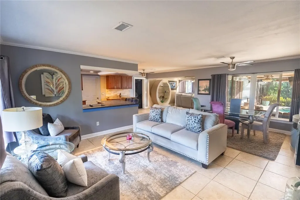 33 Southwind Drive Belleair Bluffs FL 33770