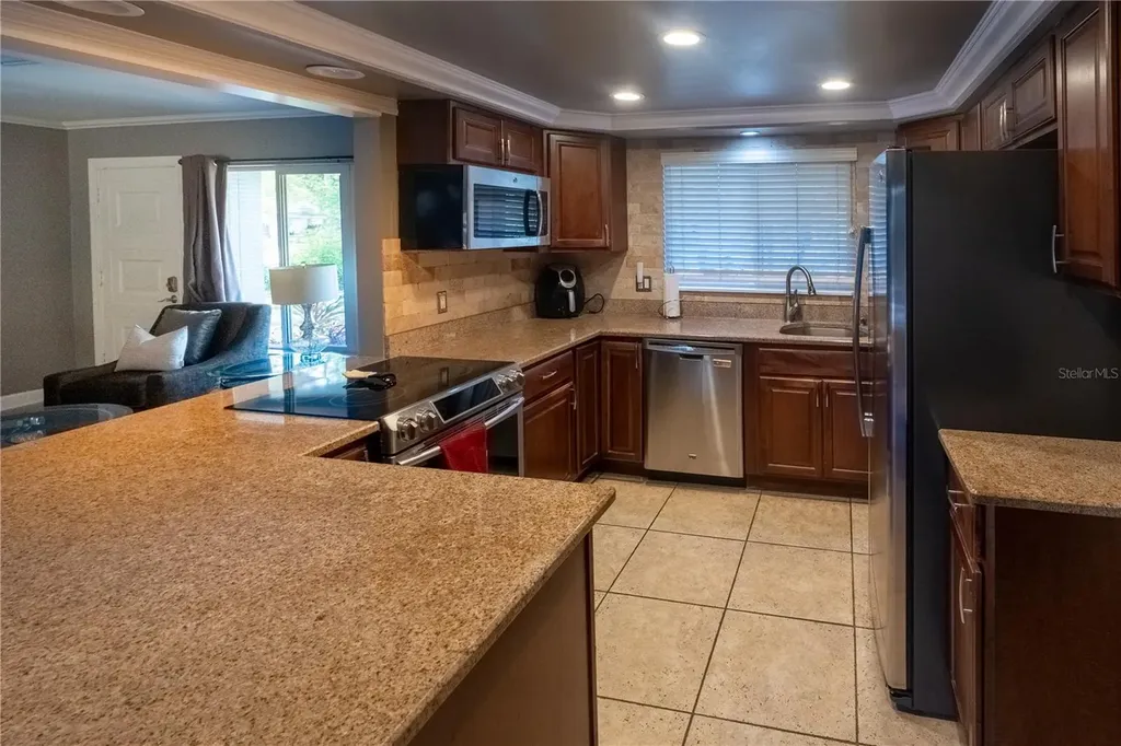 33 Southwind Drive Belleair Bluffs FL 33770
