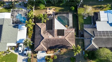 33 Southwind Drive Belleair Bluffs FL 33770