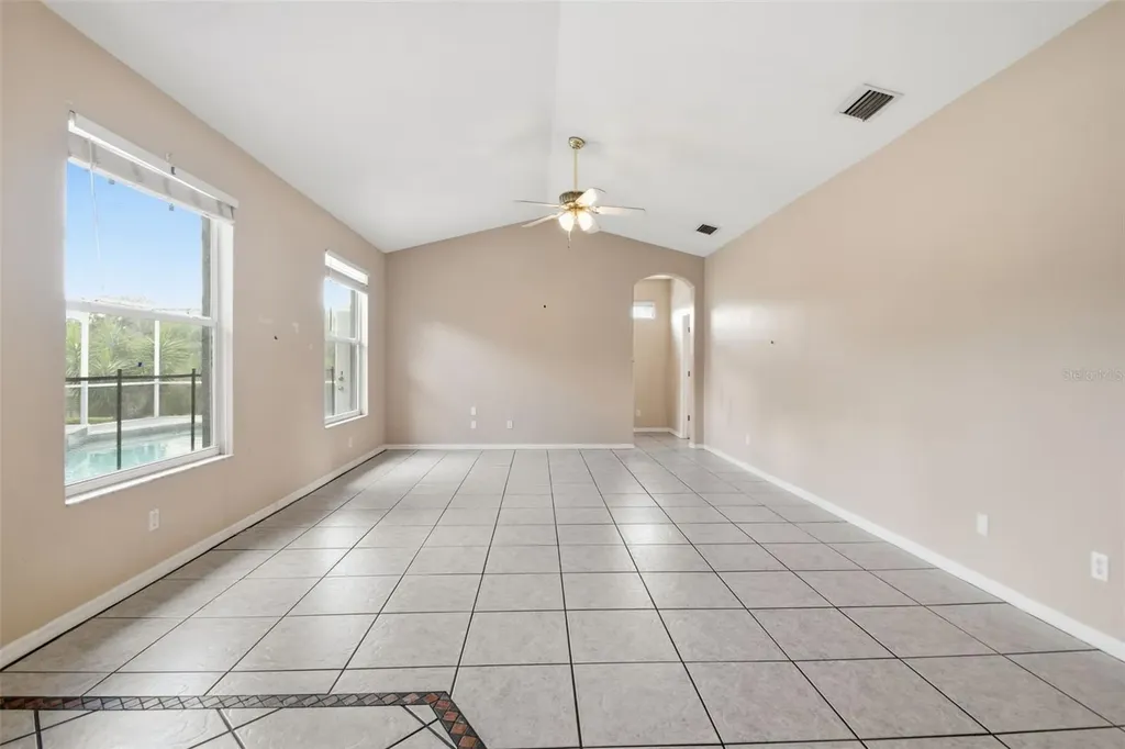 16825 Harrierridge Place Lithia FL 33547