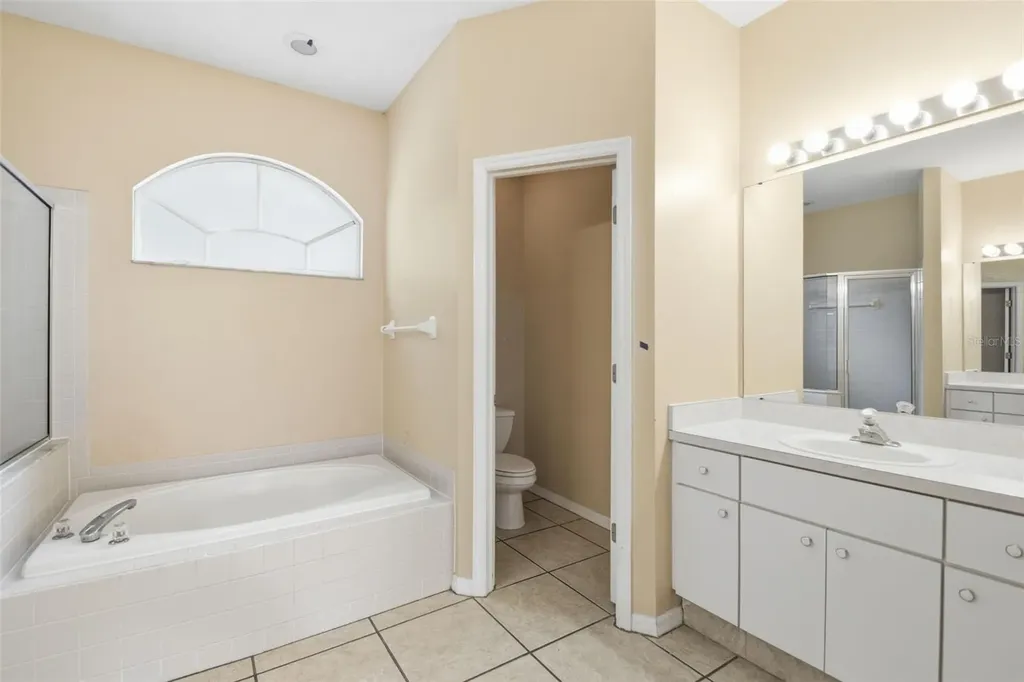 16825 Harrierridge Place Lithia FL 33547