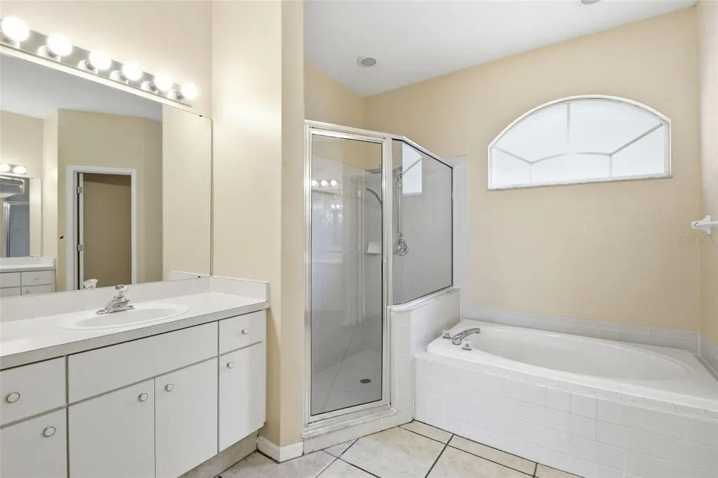 16825 Harrierridge Place Lithia FL 33547