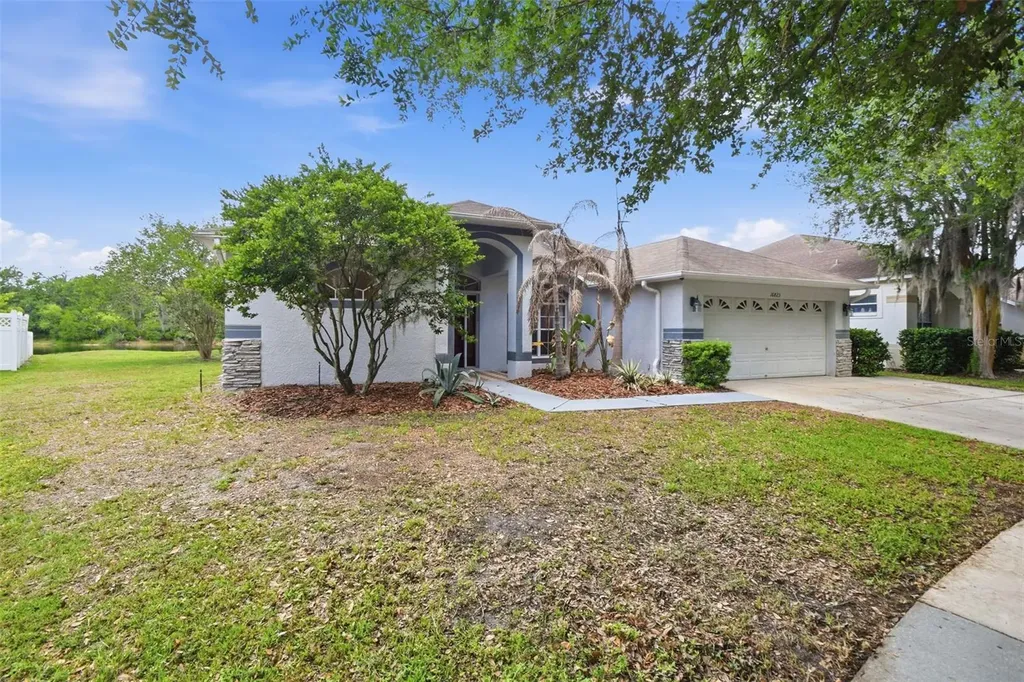 16825 Harrierridge Place Lithia FL 33547