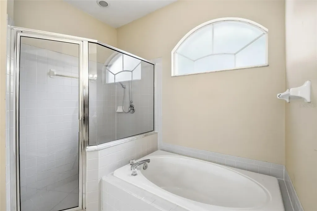 16825 Harrierridge Place Lithia FL 33547