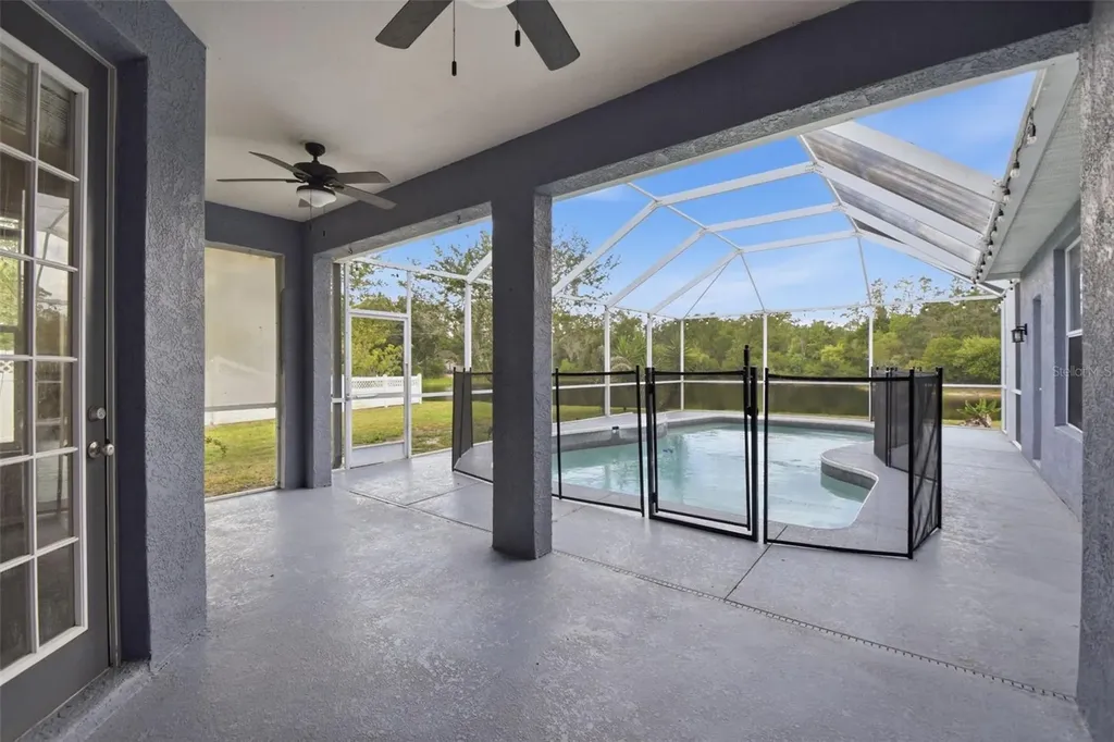 16825 Harrierridge Place Lithia FL 33547