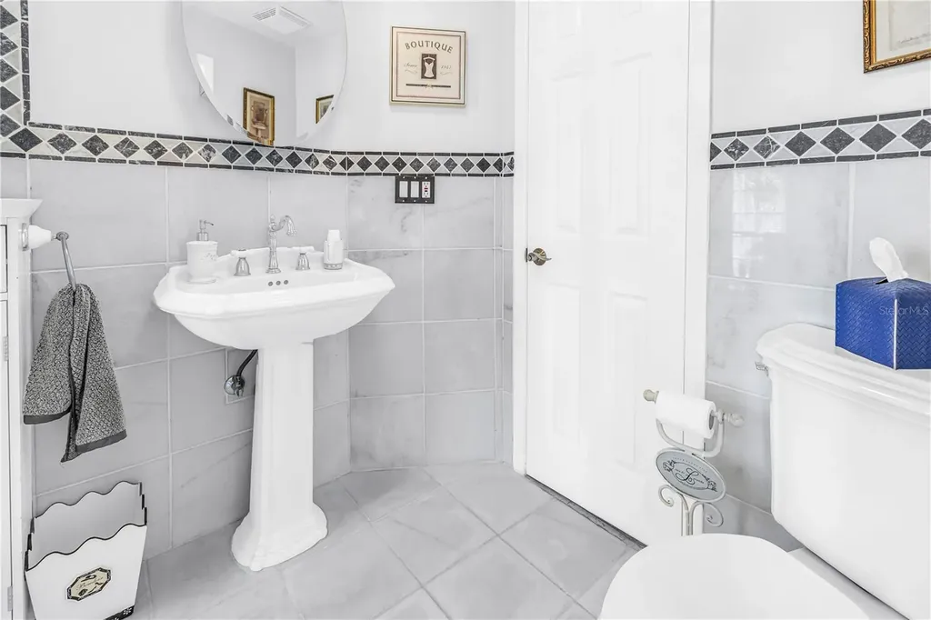 3945 Poinsettia Drive St Pete Beach FL 33706