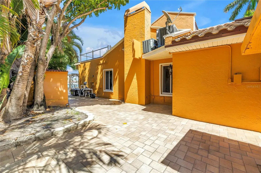 3945 Poinsettia Drive St Pete Beach FL 33706