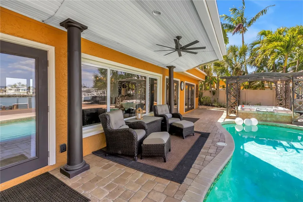 3945 Poinsettia Drive St Pete Beach FL 33706