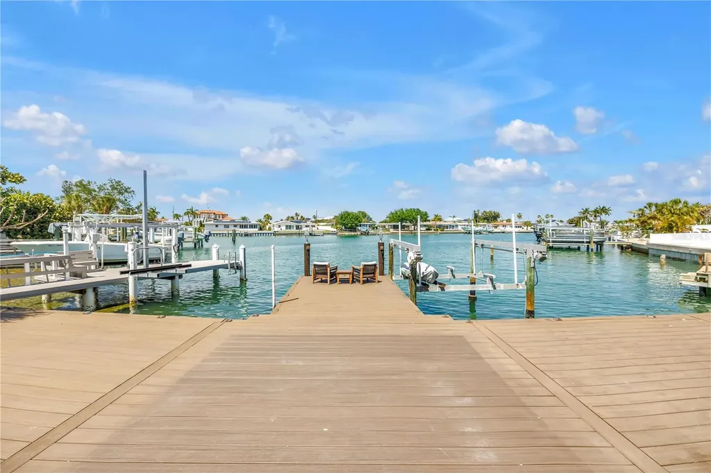 3945 Poinsettia Drive St Pete Beach FL 33706