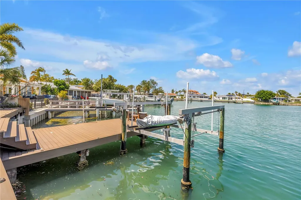 3945 Poinsettia Drive St Pete Beach FL 33706