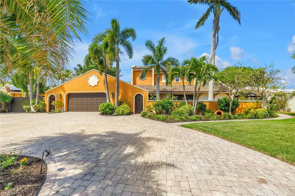 3945 Poinsettia Drive St Pete Beach FL 33706
