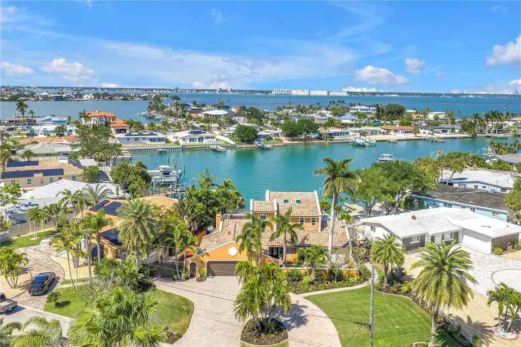 3945 Poinsettia Drive St Pete Beach FL 33706