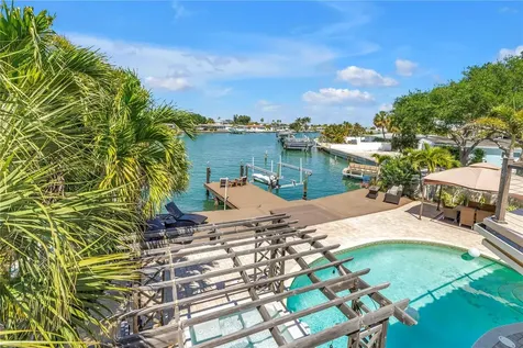 3945 Poinsettia Drive St Pete Beach FL 33706