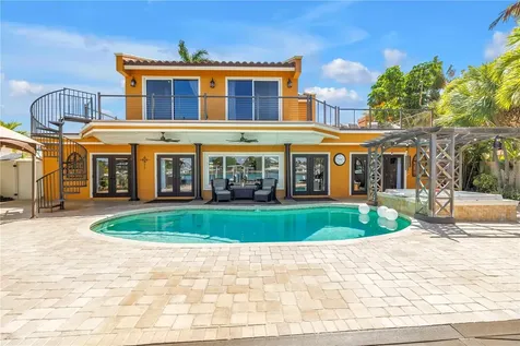 3945 Poinsettia Drive St Pete Beach FL 33706