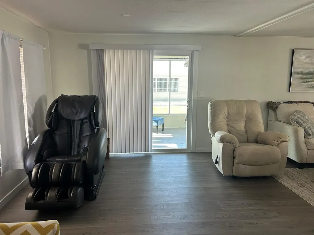 3221 Sweet Gum Terrace Sarasota FL 34237