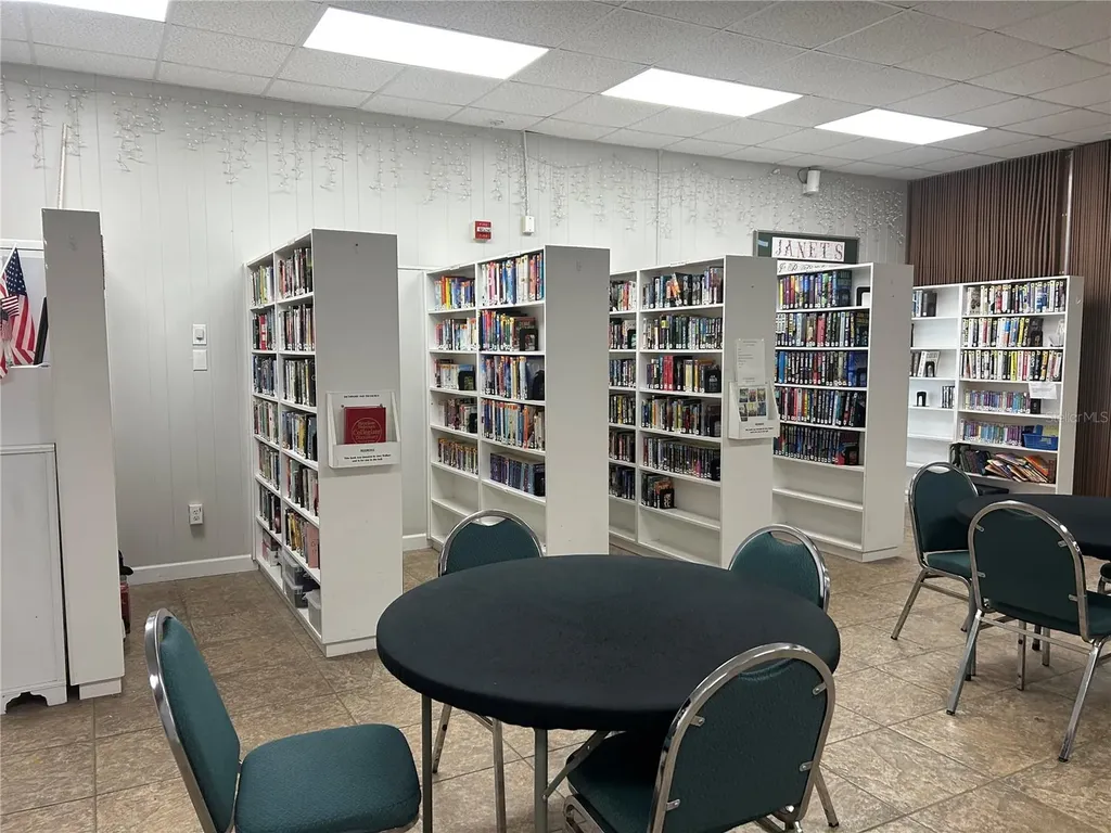3221 Sweet Gum Terrace Sarasota FL 34237