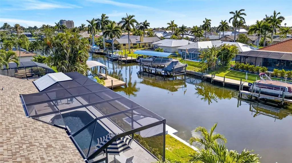 5312 SW 9th Place Cape Coral FL 33914