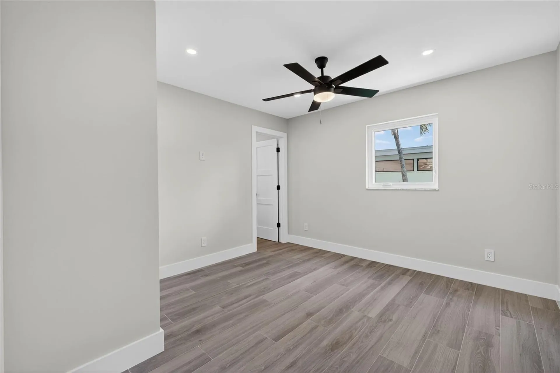 5312 SW 9th Place Cape Coral FL 33914