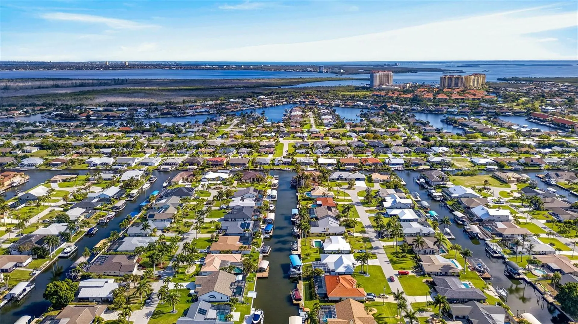 5312 SW 9th Place Cape Coral FL 33914