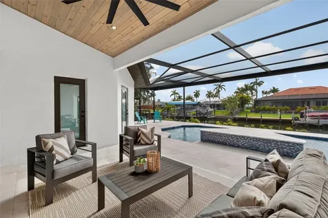 5312 SW 9th Place Cape Coral FL 33914