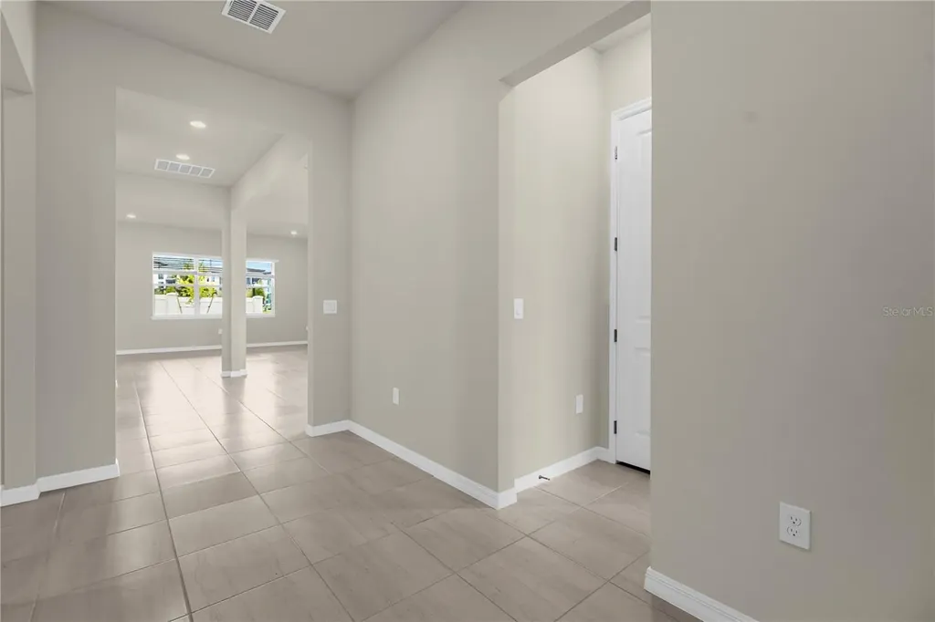 10411 Park Estates Avenue Orlando FL 32836