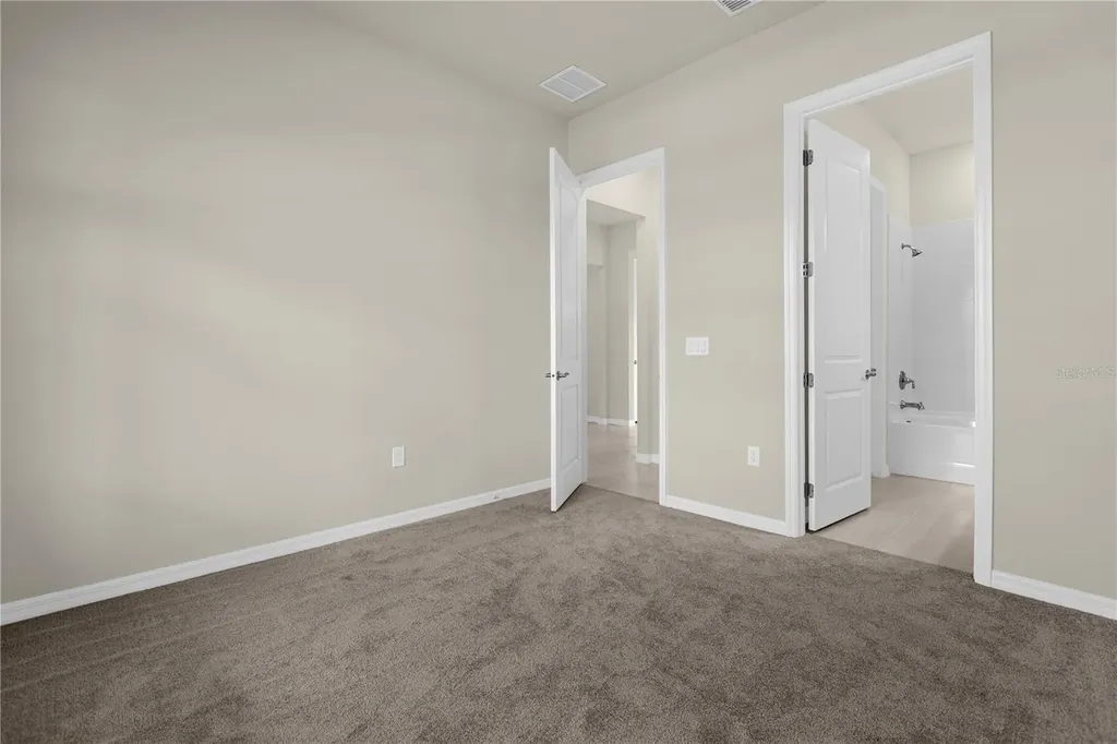 10411 Park Estates Avenue Orlando FL 32836
