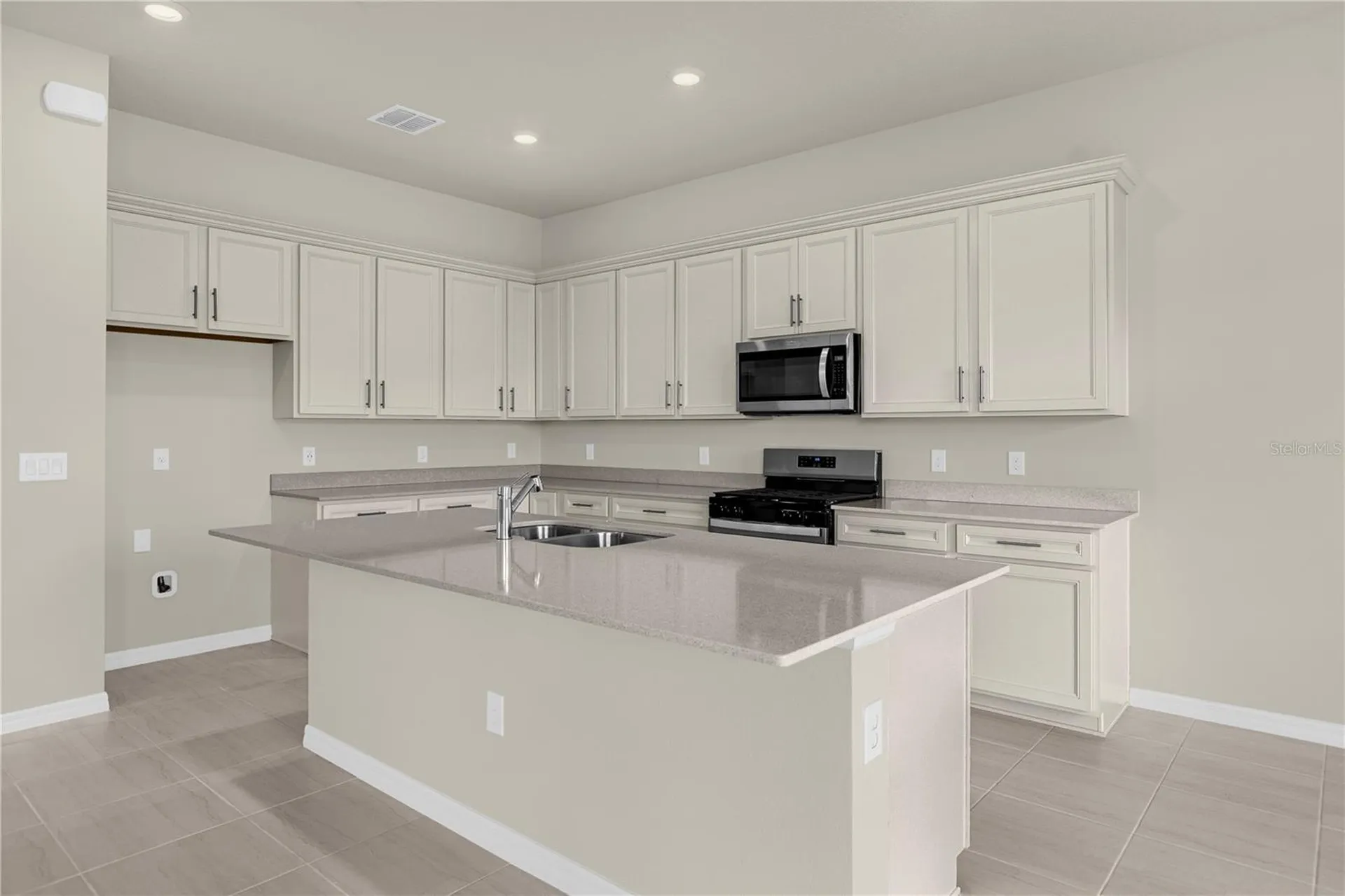 10411 Park Estates Avenue Orlando FL 32836