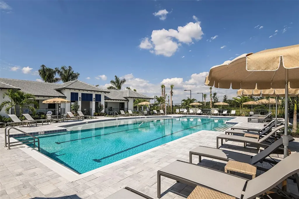 18181 Cherished Loop Lakewood Ranch FL 34211