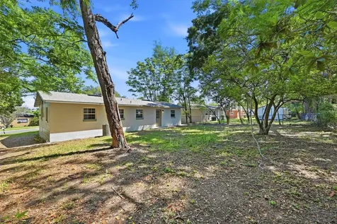 2115 Woodland Boulevard Leesburg FL 34748
