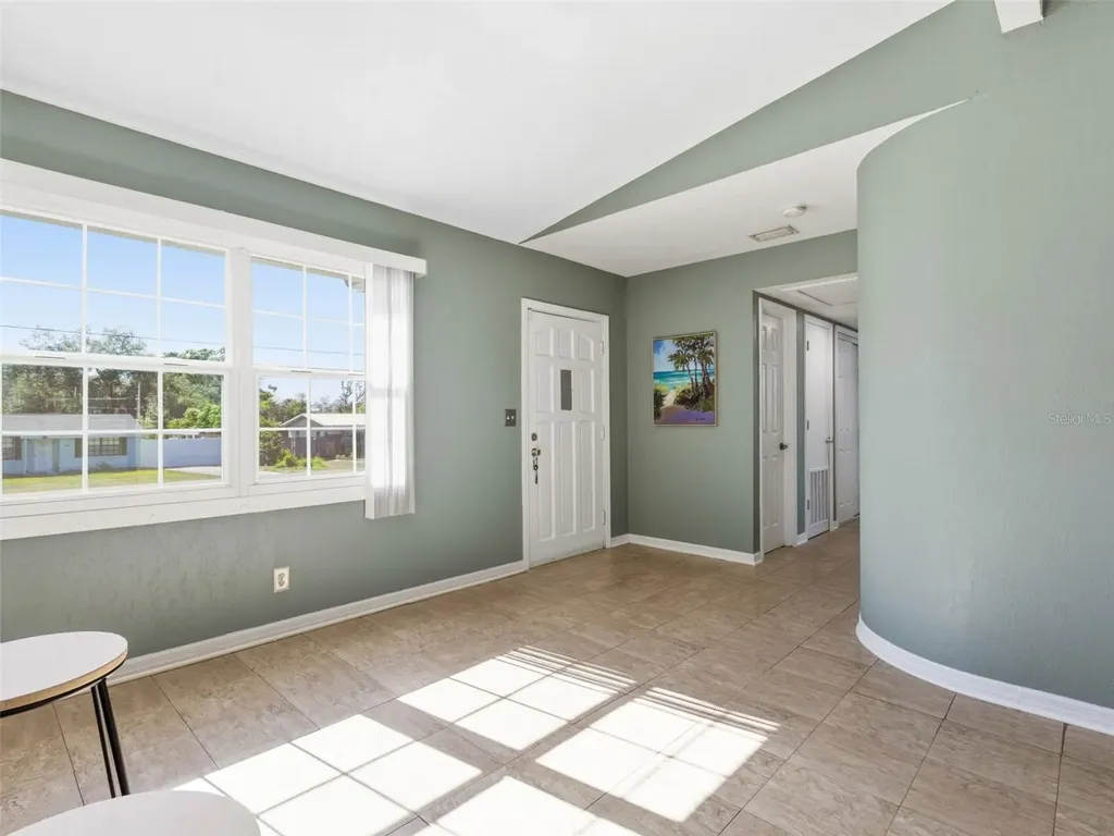 5209 Lloyd Street Seffner FL 33584